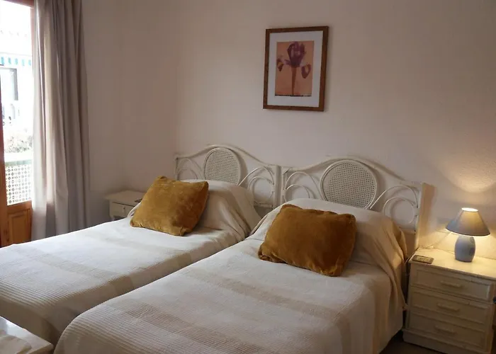 Apts Burriana * Nerja